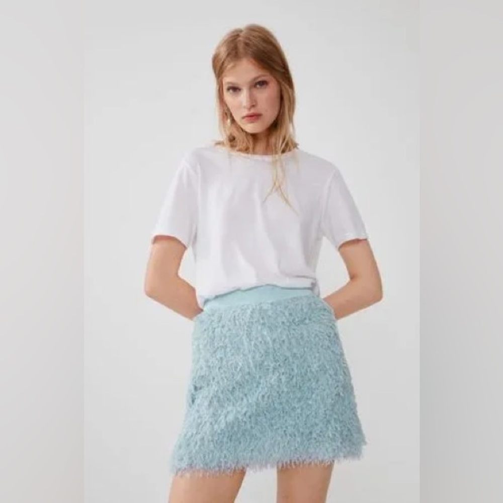 ZARA feather mini fuzzy skirt chic blue high waisted size S - Picture 5 of 7